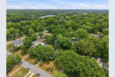 2208 Granville Road, Greensboro, NC 27408 - Photo 36