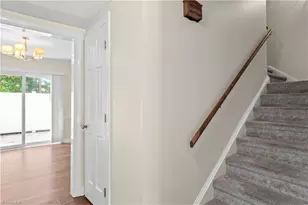371 Hanover Arms Ct, Winston-Salem, NC 27104 - Photo 6
