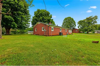 400 John McGrady Road, North Wilkesboro, NC 28659 - Photo 38