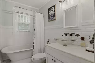 110 W Devonshire St, Winston-Salem, NC 27127 - Photo 22