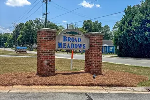 160 Broad Meadow Ct, Rural Hall, NC 27045 - Photo 4