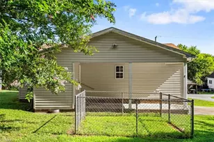 732 Jefferson St, Eden, NC 27288 - Photo 26