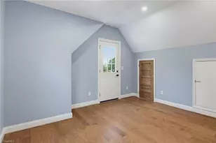 1103 Thurmond St, Winston-Salem, NC 27105 - Photo 24
