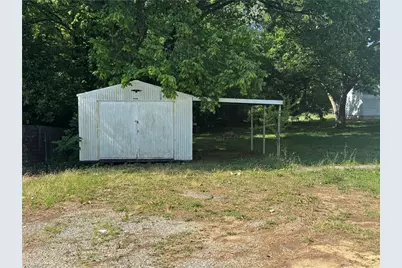 1728 Sharpe Road, Burlington, NC 27217 - Photo 2