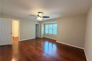 351 Cherry St, Kernersville, NC 27284 - Photo 8
