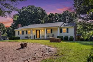 5341 Leesa Dr, Clemmons, NC 27012 - Photo 1