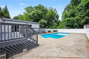 8145 Spotswood Rd, Summerfield, NC 27358 - Photo 26