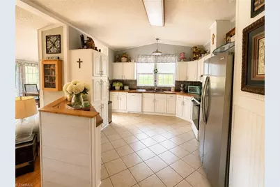 298 Rock Lane Drive, Dobson, NC 27017 - Photo 6
