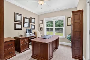 820 Dunleigh Dr, Burlington, NC 27215 - Photo 16