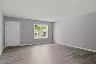 1111 Caldwell St, Greensboro, NC 27406 - Photo 10