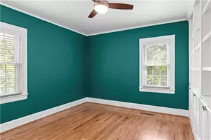 2117 N Peace Haven Rd, Winston-Salem, NC 27106 - Photo 18