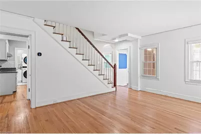 2117 N Peace Haven Road, Winston-Salem, NC 27106 - Photo 8
