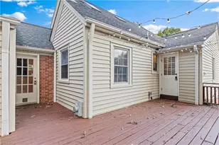 2117 N Peace Haven Rd, Winston-Salem, NC 27106 - Photo 28