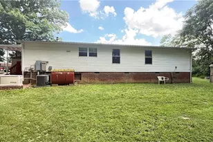 3634 Rockford Rd, Dobson, NC 27017 - Photo 6