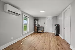 2211 Fairfax Rd, Greensboro, NC 27407 - Photo 12