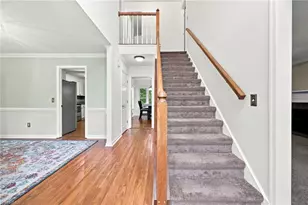 1 Downing Ridge Ct, Greensboro, NC 27407 - Photo 2