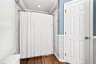 1 Downing Ridge Ct, Greensboro, NC 27407 - Photo 16