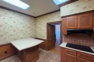 656 N Bridge St, Elkin, NC 28621 - Photo 36