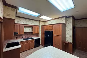 656 N Bridge St, Elkin, NC 28621 - Photo 38