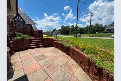 656 N Bridge Street, Elkin, NC 28621 - Photo 6