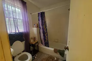 2004 Chatwick Dr, Greensboro, NC 27405 - Photo 18