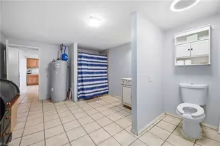 901 Decker Rd, Thomasville, NC 27360 - Photo 16