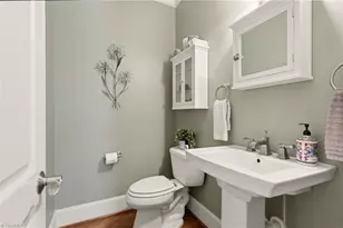 100 Pearce Dr, Jamestown, NC 27282 - Photo 30