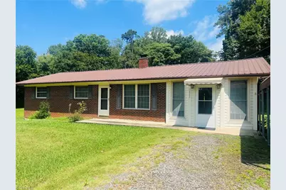 3844 Nc 268, Siloam, NC 27047 - Photo 1