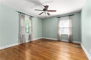 1218 W Northwood St, Greensboro, NC 27408 - Photo 16