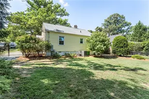 1218 W Northwood St, Greensboro, NC 27408 - Photo 20