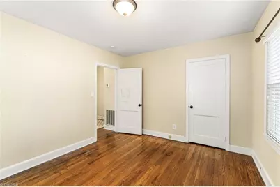 1218 W Northwood Street, Greensboro, NC 27408 - Photo 14