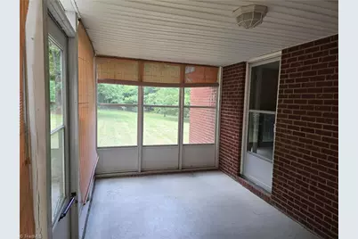 4618 Liberty Road, Greensboro, NC 27406 - Photo 10
