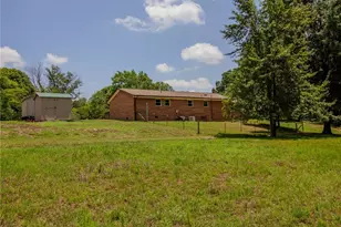 5736 Davis Rd, Walkertown, NC 27051 - Photo 38