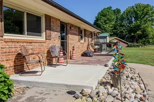 5736 Davis Rd, Walkertown, NC 27051 - Photo 8
