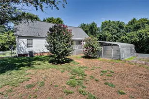 5407 Randleman Rd, Greensboro, NC 27406 - Photo 46