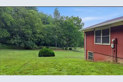 11526 US Highway 421, Purlear, NC 28665 - Photo 42
