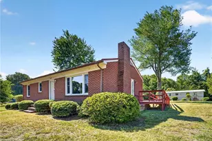 3400 Oak Ridge Rd, Summerfield, NC 27358 - Photo 6