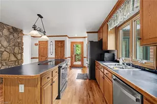 181 Mountaineer Ln, Pinnacle, NC 27043 - Photo 20