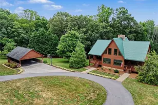 181 Mountaineer Ln, Pinnacle, NC 27043 - Photo 4