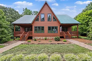 181 Mountaineer Ln, Pinnacle, NC 27043 - Photo 2