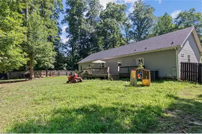 6324 Garden Court, Pleasant Garden, NC 27313 - Photo 20