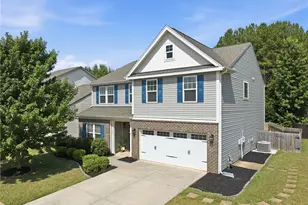 1602 Running Deer Dr, Kernersville, NC 27284 - Photo 1