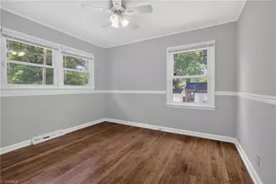 1603 17th St, Greensboro, NC 27405 - Photo 24