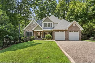 347 Friendship Circle, Winston-Salem, NC 27106 - Photo 2