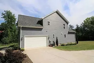 7527 Swaney Rd, Browns Summit, NC 27214 - Photo 14