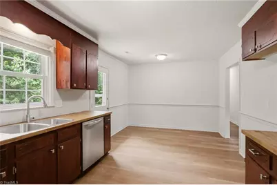4105 Deer Track Court, Winston-Salem, NC 27127 - Photo 6