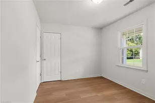 4105 Deer Track Ct, Winston-Salem, NC 27127 - Photo 16