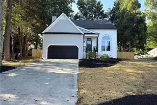 6100 Clarkwood Cir, Greensboro, NC 27410 - Photo 6