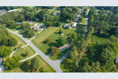 264 Dixon Road, Graham, NC 27253 - Photo 20