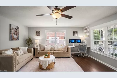 110 Larkspur Lane, Thomasville, NC 27360 - Photo 4